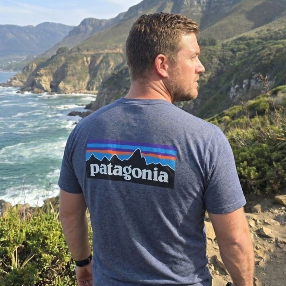 Patagonia Men's Responsibili-Tee Short Sleeve Navy Blue 2XL
